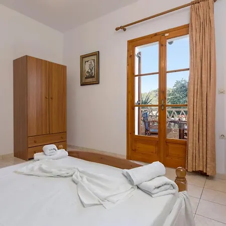 Appartamento Anemomylos - Private Pool, Family Escape, By Zantewize
