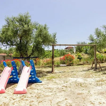 Appartamento Anemomylos - Private Pool, Family Escape, By Zantewize Vasilikí