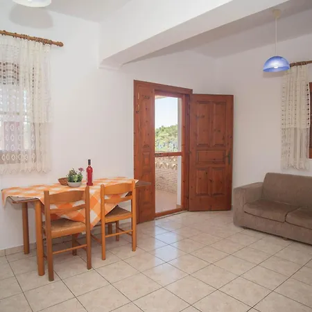 Appartamento Anemomylos - Private Pool, Family Escape, By Zantewize
