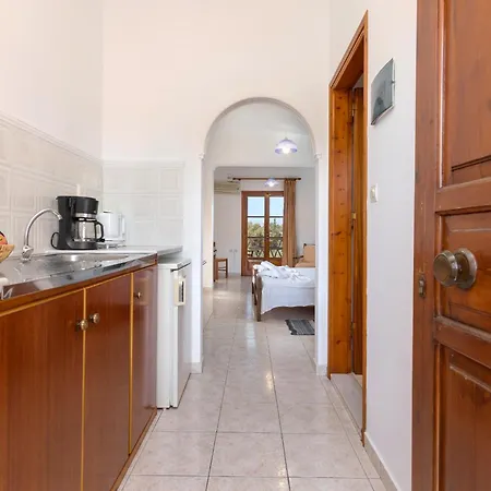 Appartamento Anemomylos - Private Pool, Family Escape, By Zantewize